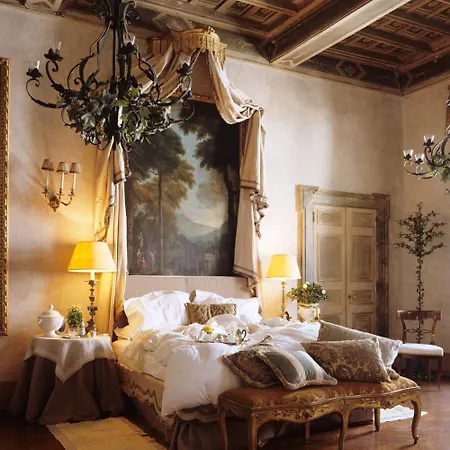 Residenza Napoleone Iii 4*
