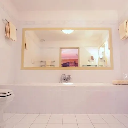 Residenza Napoleone Iii Bed & Breakfast Roma