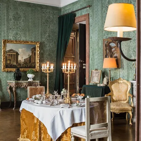 Residenza Napoleone Iii Oda ve Kahvaltı