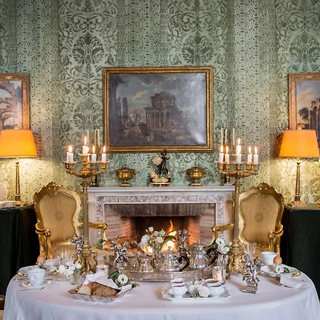 Residenza Napoleone Iii Nocleg ze śniadaniem