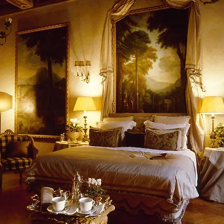 Oda ve Kahvaltı Residenza Napoleone Iii 4*