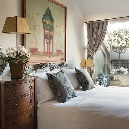 Residenza Napoleone Iii Oda ve Kahvaltı