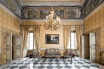 Residenza Napoleone Iii Oda ve Kahvaltı