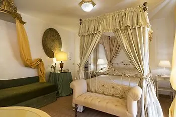Residenza Napoleone Iii 4* Roma