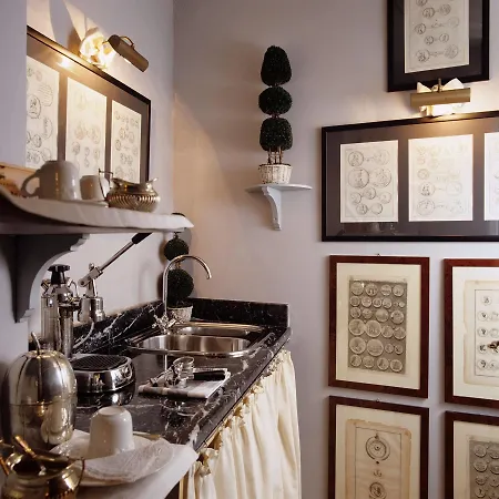 Oda ve Kahvaltı Residenza Napoleone Iii