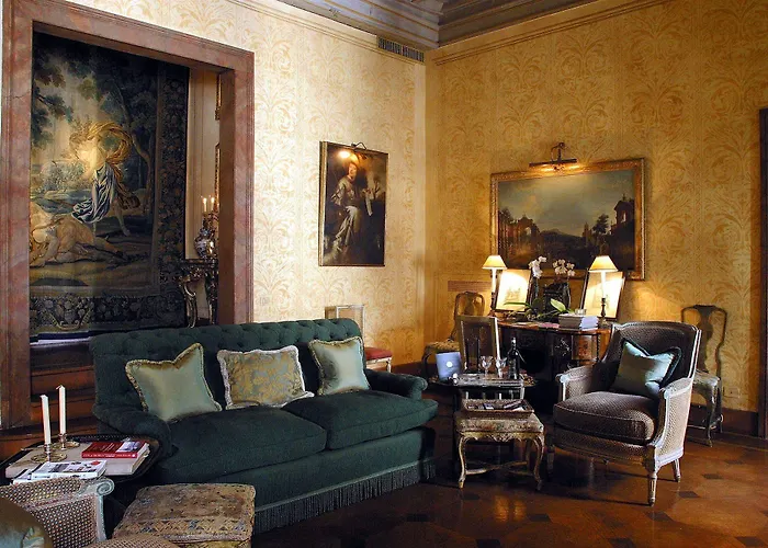 Alojamento de Acomodação e Pequeno-almoço Residenza Napoleone Iii